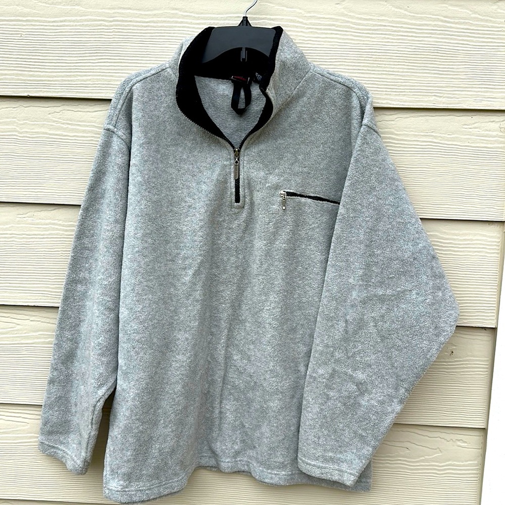 Foot locker sweater women’s 1/4 zip gray size L